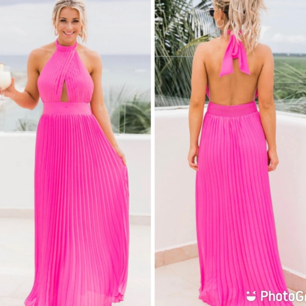 SUNNY GLEAM PINK ACCORDION HALTER MAXI DRESS 
